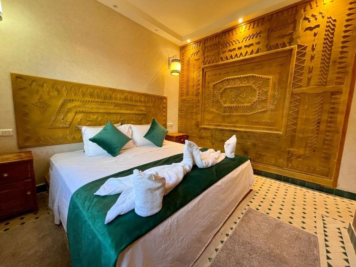 Hotel Apartments Lexpert " Riad The Family" 메르주가 외부 사진